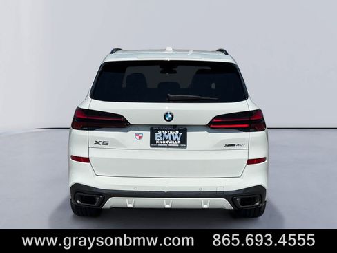 Used 2026 BMW X5 xDrive40i w/ Executive Package AWD/4WD image 4