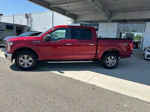 Used 2015 Ford F150 XLT w/ XTR Package AWD/4WD image 15