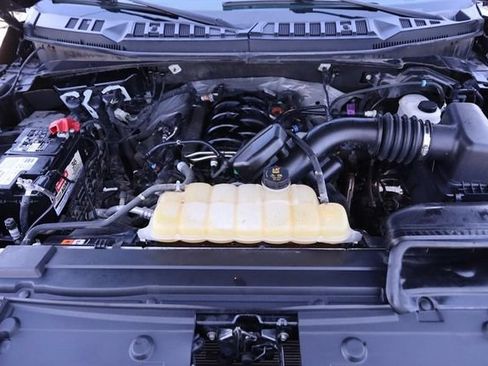 Used 2020 Ford F150 Platinum w/ Equipment Group 701A Luxury AWD/4WD image 27
