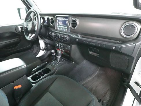 Used 2022 Jeep Wrangler Unlimited Rubicon 4xe w/ Cold Weather Group image 32