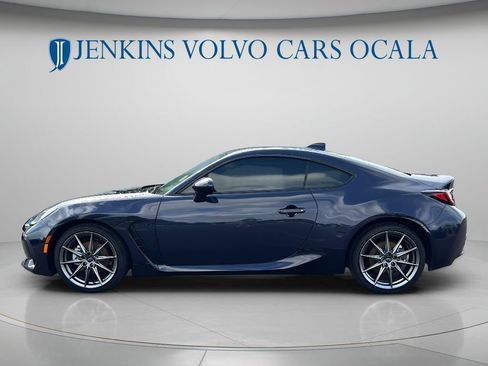 Used 2025 Subaru BRZ Limited RWD image 6