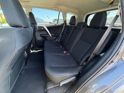 Used 2014 Toyota RAV4 XLE FWD image 13