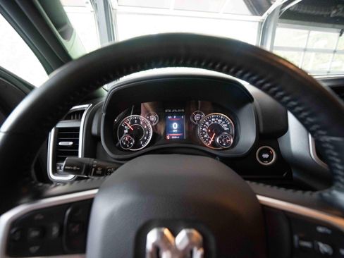 Used 2023 RAM 1500 Big Horn AWD/4WD image 14