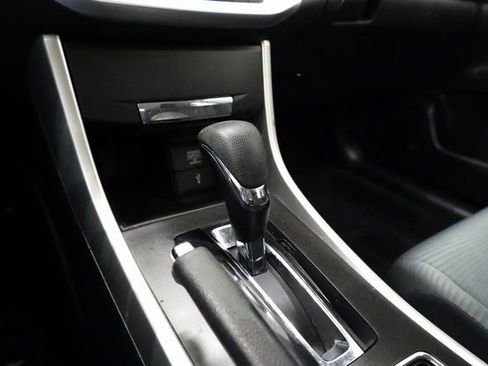 Used 2015 Honda Accord LX image 26