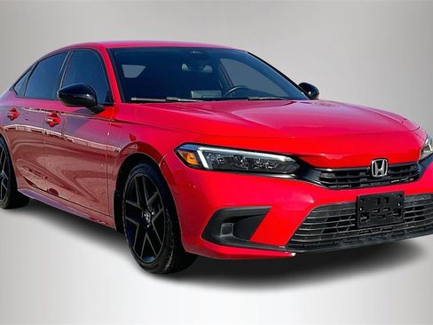 Used 2022 Honda Civic Sport image 1