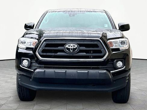 Used 2023 Toyota Tacoma SR5 AWD/4WD image 4