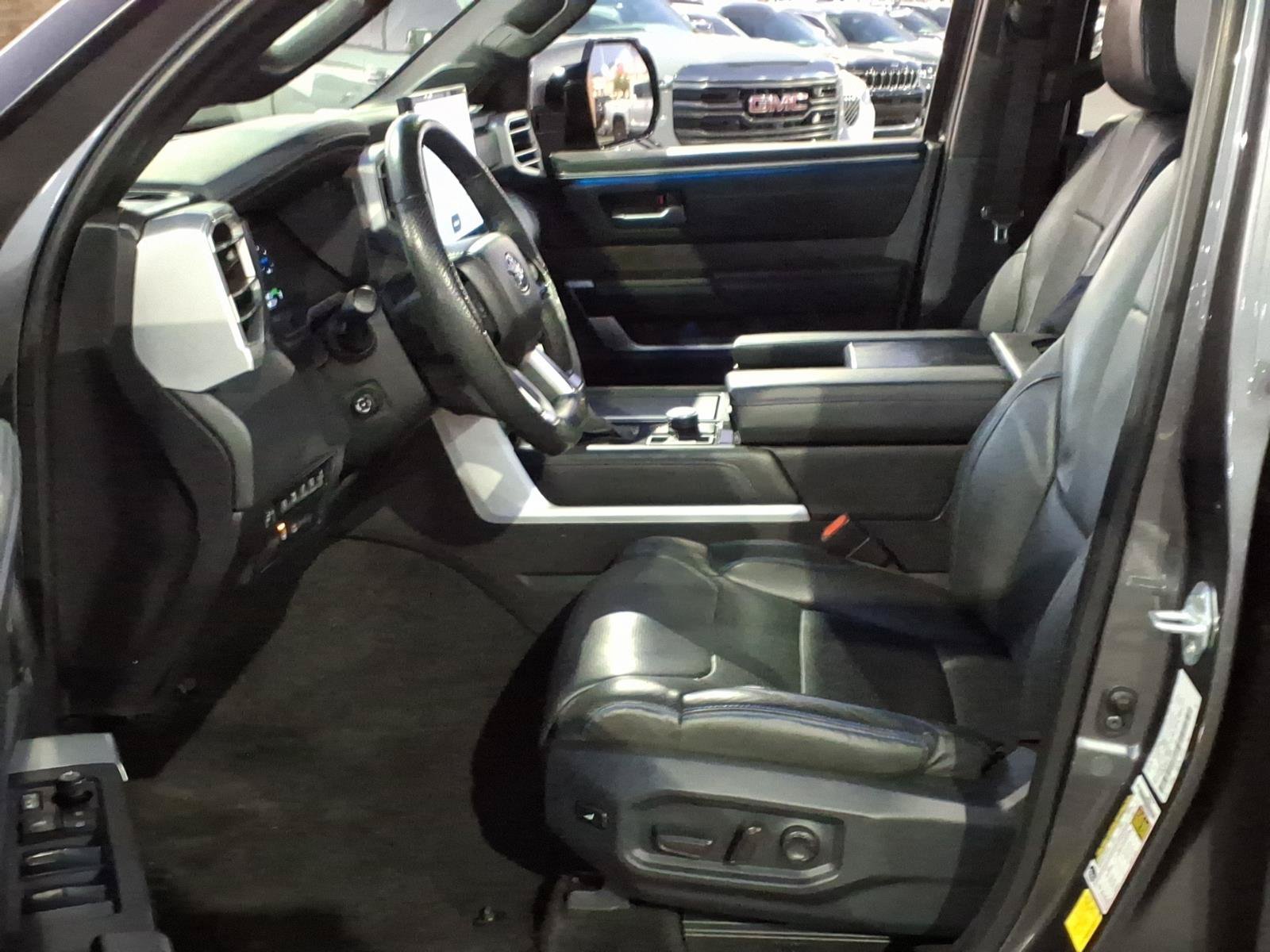 Used 2024 Toyota Sequoia Platinum AWD/4WD image 15