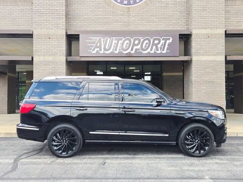 Used 2020 Lincoln Navigator Reserve w/ Equipment Group 208A Reserve AWD/4WD image 4