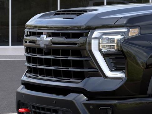 New 2026 Chevrolet Silverado 2500 LTZ w/ LTZ Plus Package AWD/4WD image 13