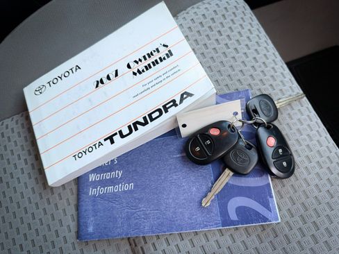 Used 2007 Toyota Tundra SR5 AWD/4WD image 15