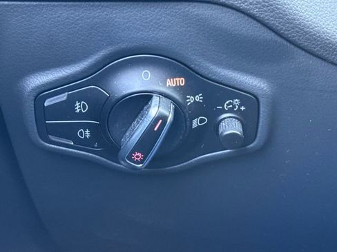 Used 2015 Audi Q5 2.0T Premium Plus AWD/4WD image 34