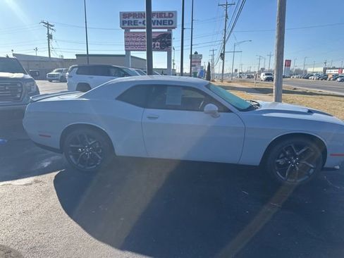 Used 2021 Dodge Challenger SXT w/ Blacktop Package image 4