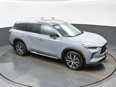 Used 2025 INFINITI QX60 Sensory w/ Vision Package image 42