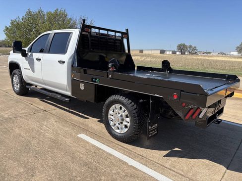 Used 2023 Chevrolet Silverado 2500 W/T w/ WT Convenience Package AWD/4WD image 4