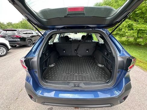 Used 2022 Subaru Outback AWD/4WD image 10