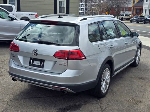 Used 2017 Volkswagen Golf Alltrack SEL AWD/4WD image 5