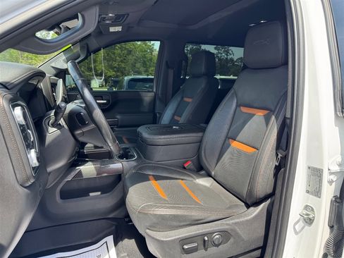 Used 2019 GMC Sierra 1500 AT4 w/ AT4 Premium Package image 18