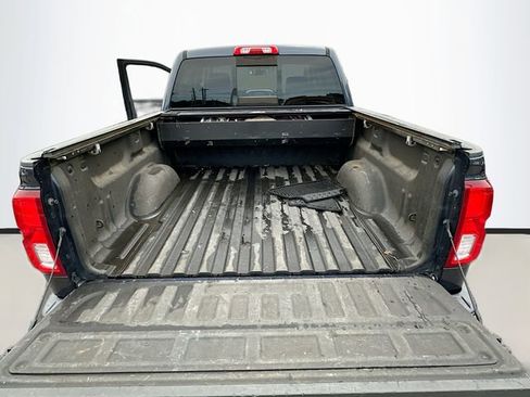 Used 2018 Chevrolet Silverado 1500 LTZ Z71 w/ Centennial Edition AWD/4WD image 27
