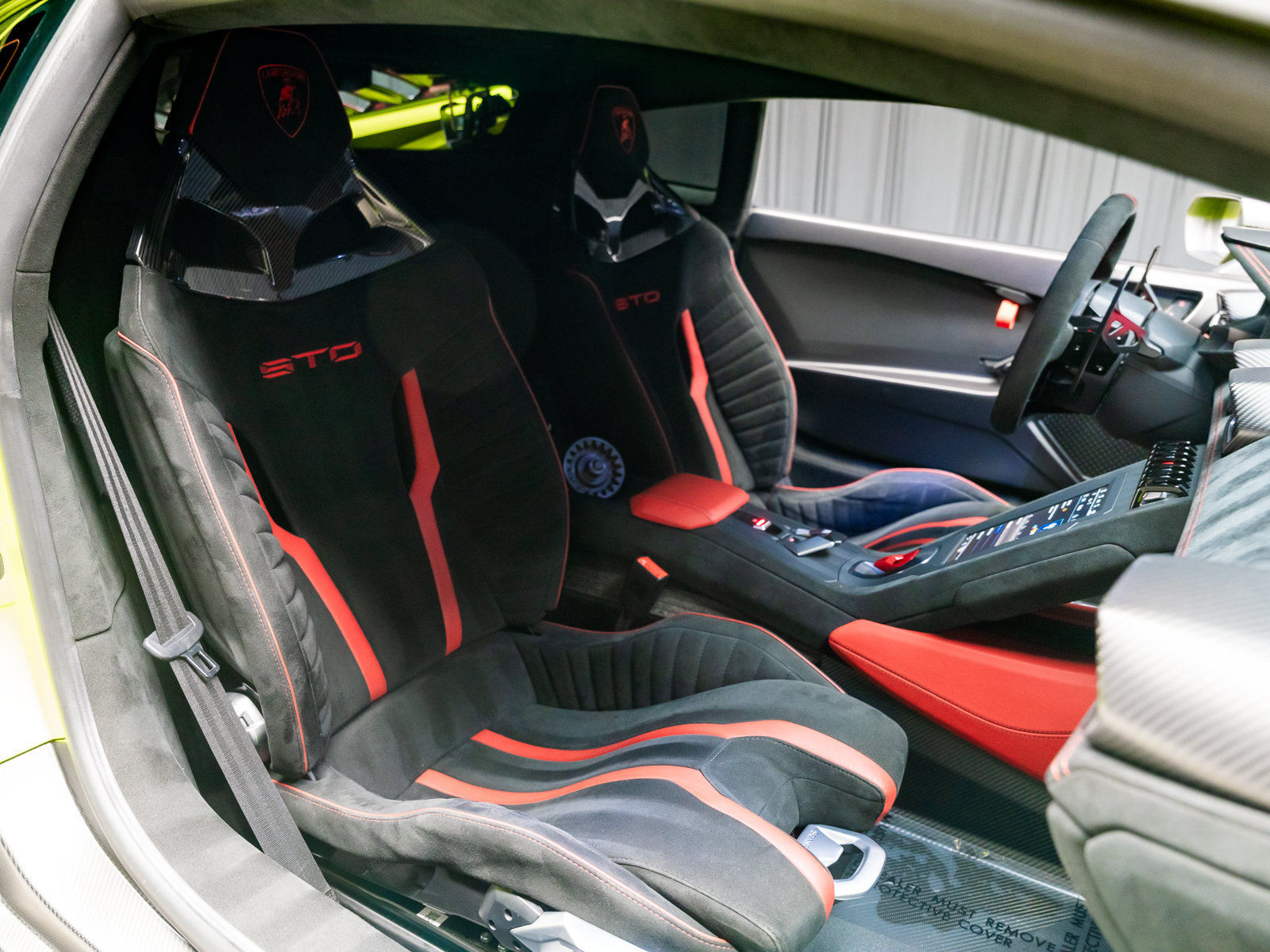 Used 2022 Lamborghini Huracan STO RWD image 76