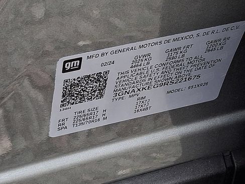 Used 2024 Chevrolet Equinox LT FWD image 26