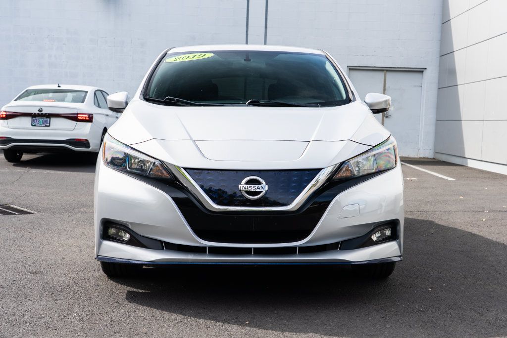 Used 2019 Nissan Leaf SV Plus w/ SV All Weather Package FWD image 2