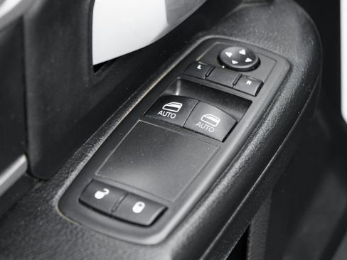 Used 2019 RAM 2500 Tradesman image 17