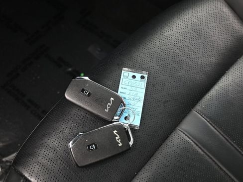 Used 2023 Kia Sorento EX w/ Panoramic Sunroof Package FWD image 20