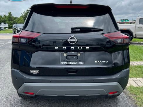 Used 2023 Nissan Rogue SV AWD/4WD image 5