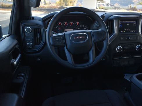 New 2026 GMC Sierra 2500 Pro image 17