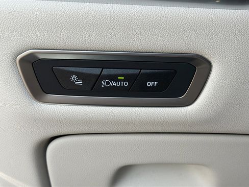 New 2026 BMW X7 xDrive40i w/ Executive Package image 38