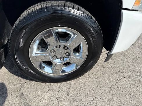 Used 2011 Chevrolet Silverado 1500 LT w/ All-Star Edition RWD image 4