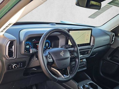 Used 2025 Ford Bronco Sport Outer Banks w/ Outer Banks Tech Package+ AWD/4WD image 10