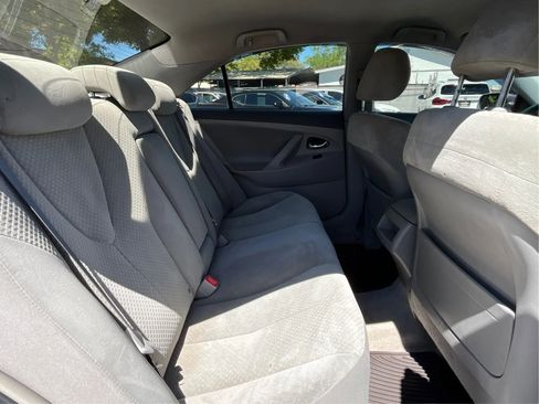 Used 2009 Toyota Camry LE image 23