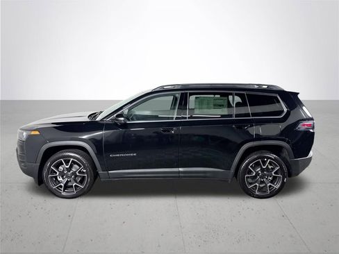 New 2026 Jeep Cherokee Overland w/ Trailer Tow Group image 9