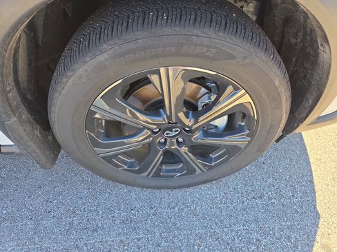 Used 2026 INFINITI QX60 Autograph w/ Dark Cargo Package image 15