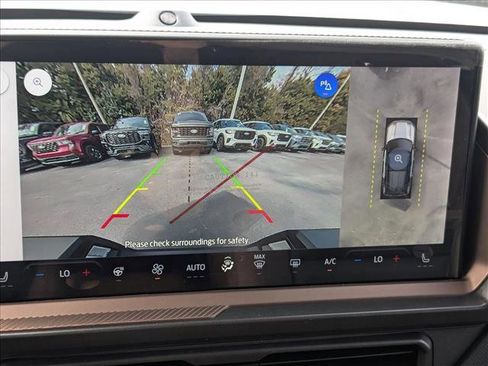 New 2026 Ford Bronco Sport Outer Banks w/ Outer Banks Tech Package+ AWD/4WD image 13
