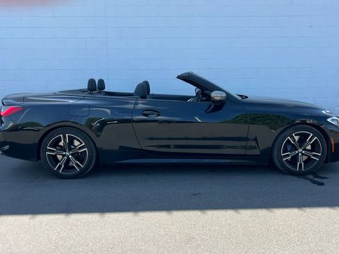 Used 2023 BMW M440i Convertible image 8