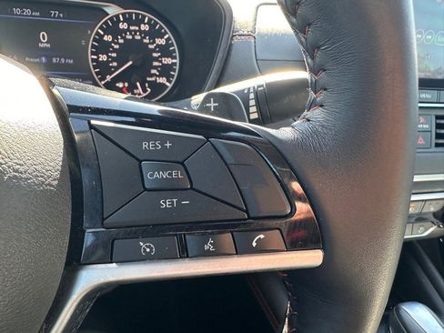 Used 2019 Nissan Altima 2.5 SR w/ SR Premium Package image 21