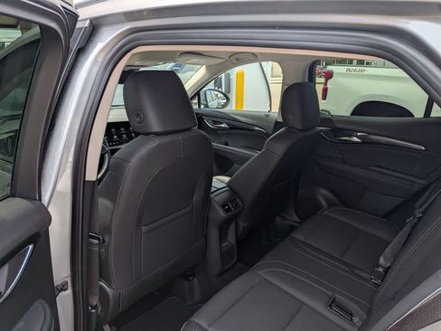 Used 2023 Buick Envision Essence FWD image 7