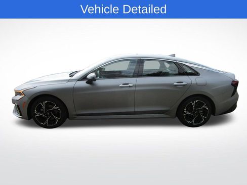 Used 2025 Kia K5 GT-Line AWD/4WD image 3