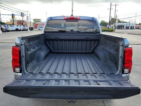 Certified 2025 Chevrolet Colorado W/T w/ WT Custom Package image 32