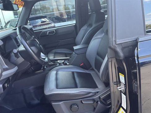 Used 2024 Ford Bronco Big Bend w/ Sasquatch Package image 10