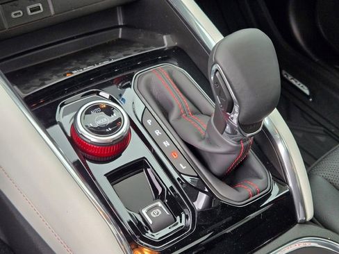 New 2026 GMC Canyon AT4X AWD/4WD image 39