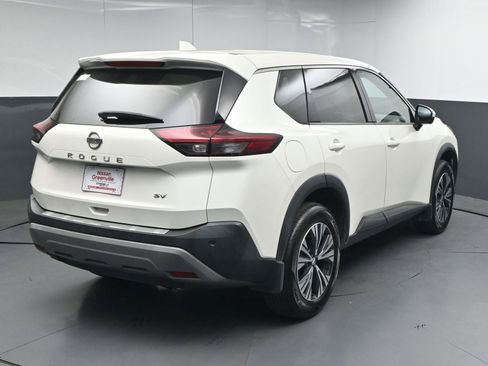 Used 2021 Nissan Rogue SV image 7