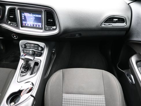 Used 2020 Dodge Challenger GT RWD image 37