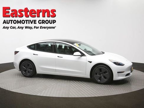 Used 2023 Tesla Model 3 Standard Range image 45