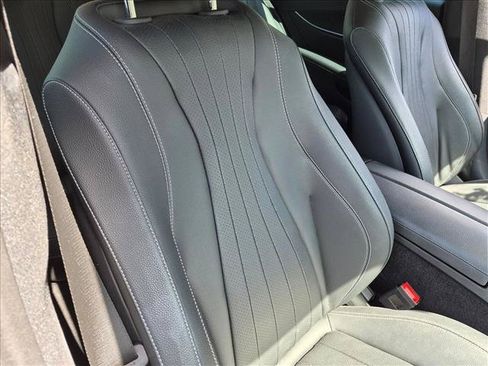 Used 2022 Mercedes-Benz E 350 Sedan w/ AMG Line Exterior image 21