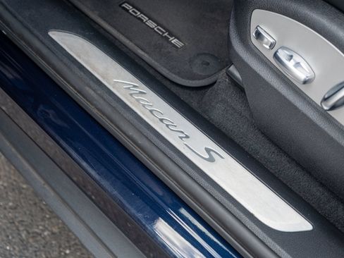 Certified 2023 Porsche Macan S AWD/4WD image 41