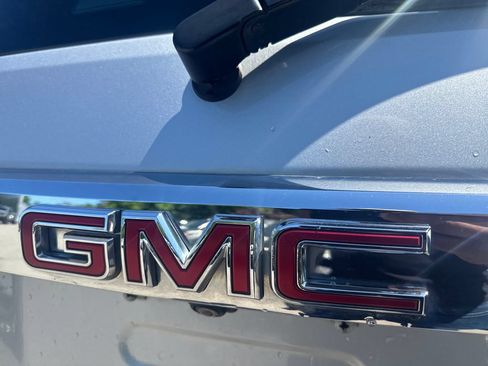 Used 2020 GMC Acadia Denali AWD/4WD image 40