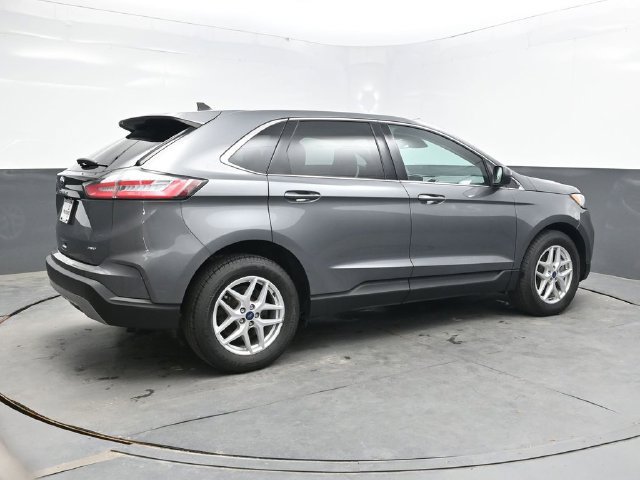 Used 2022 Ford Edge SEL AWD/4WD image 8